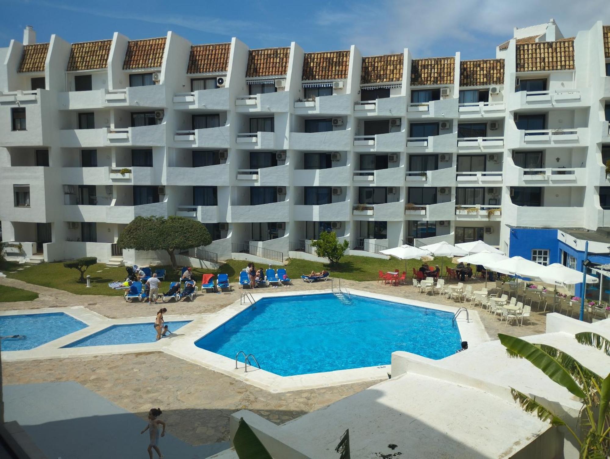Playa Las Fuentes 阿尔考斯布里 外观 照片
