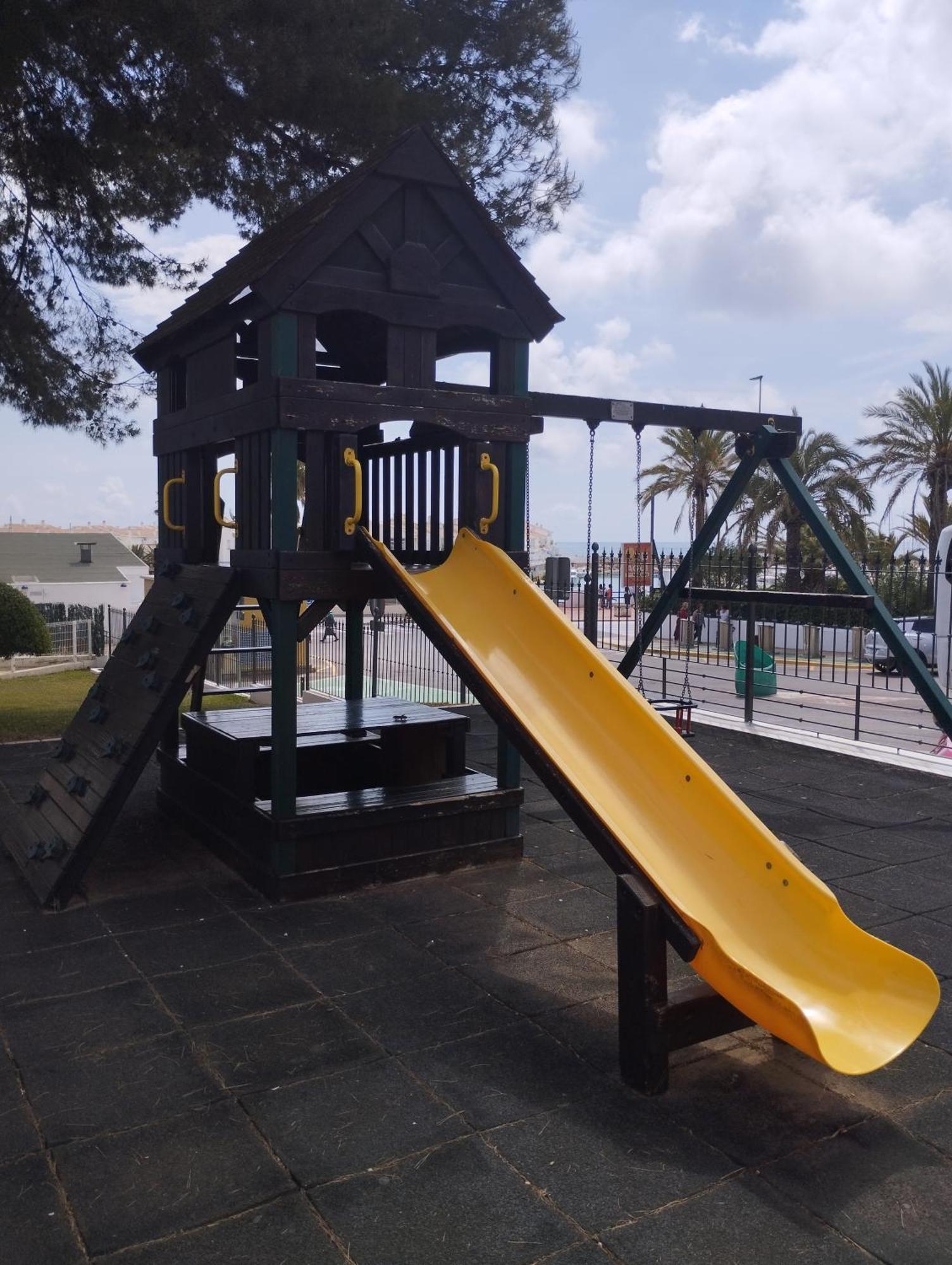 Playa Las Fuentes 阿尔考斯布里 外观 照片
